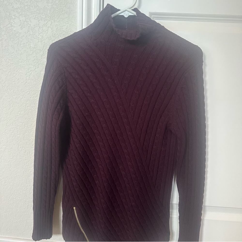 525 America Maroon Asymmetrical Turtleneck Sweater- Sz Women’s S - Picture 10 of 10